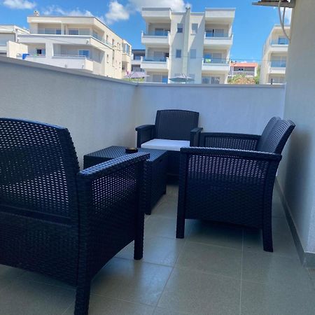 Apartman Toni Новаля Екстериор снимка